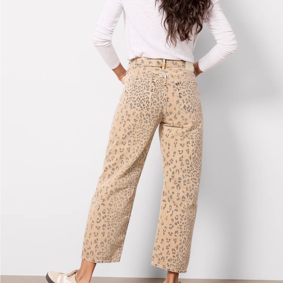Citizens Of Humanity Miro Leopard Print Barrel Leg Jeans - Picture 3 of 5